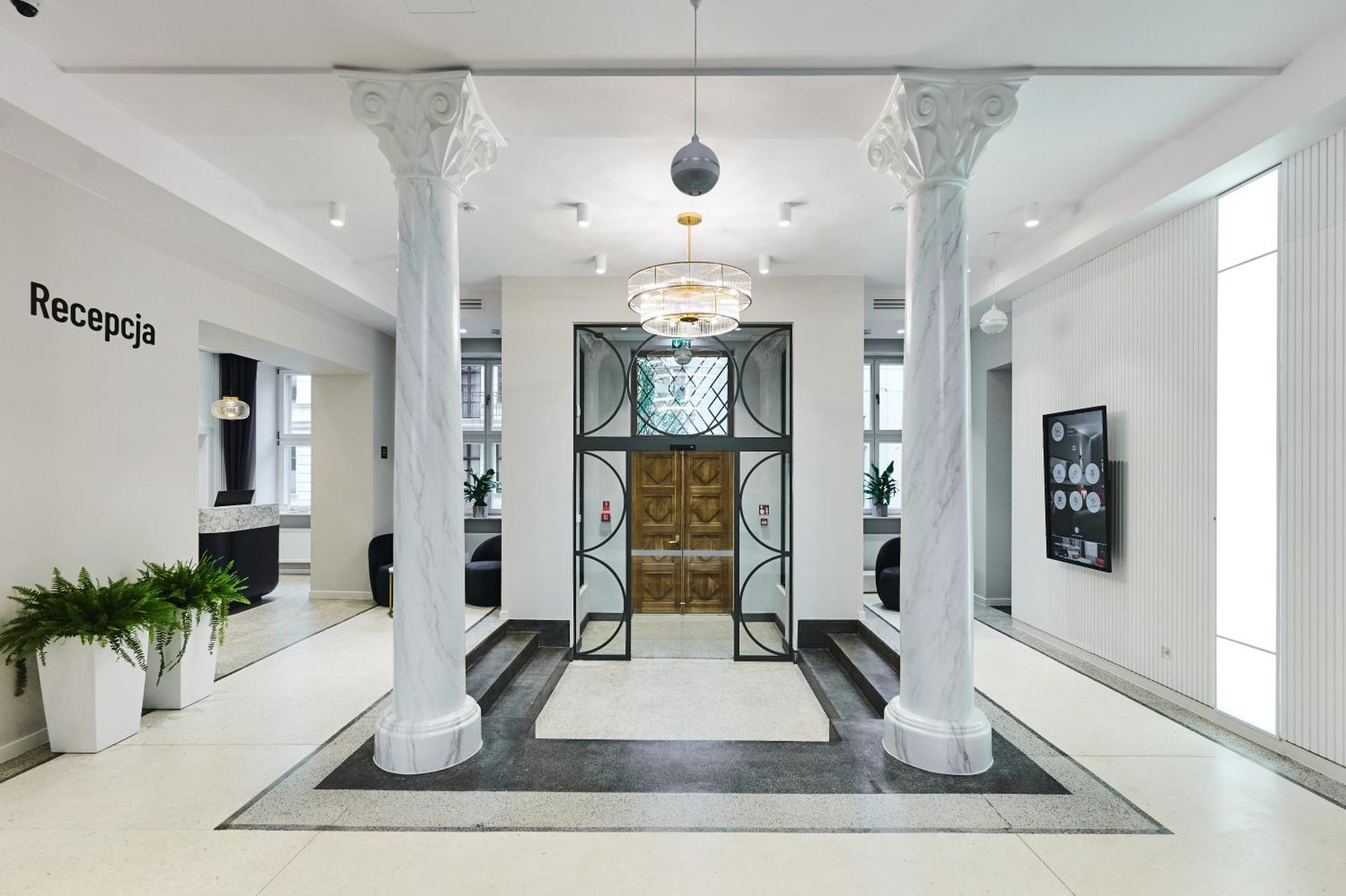 Aiden By Best Western Lodz Bagian luar foto