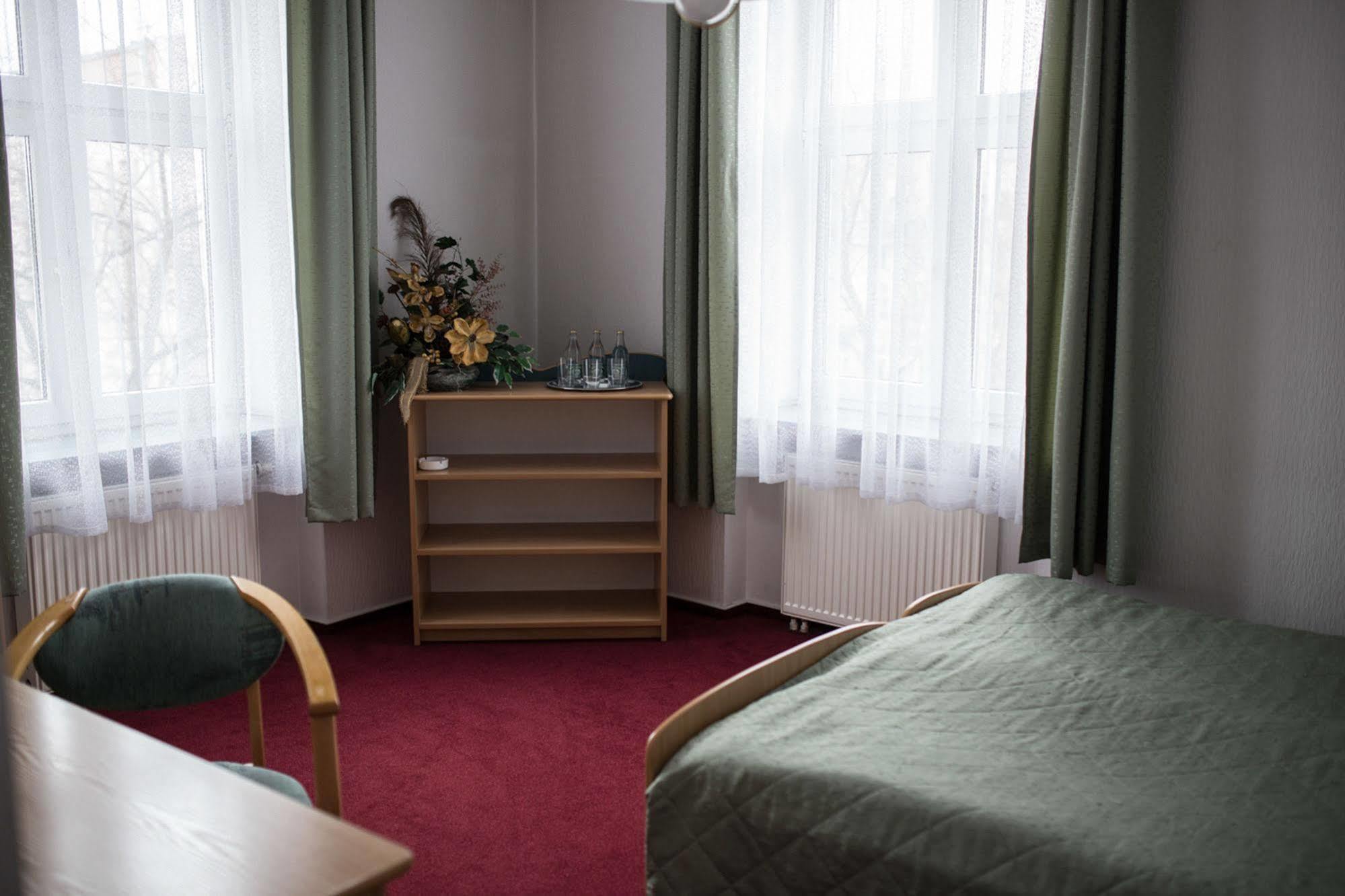 Aiden By Best Western Lodz Bagian luar foto