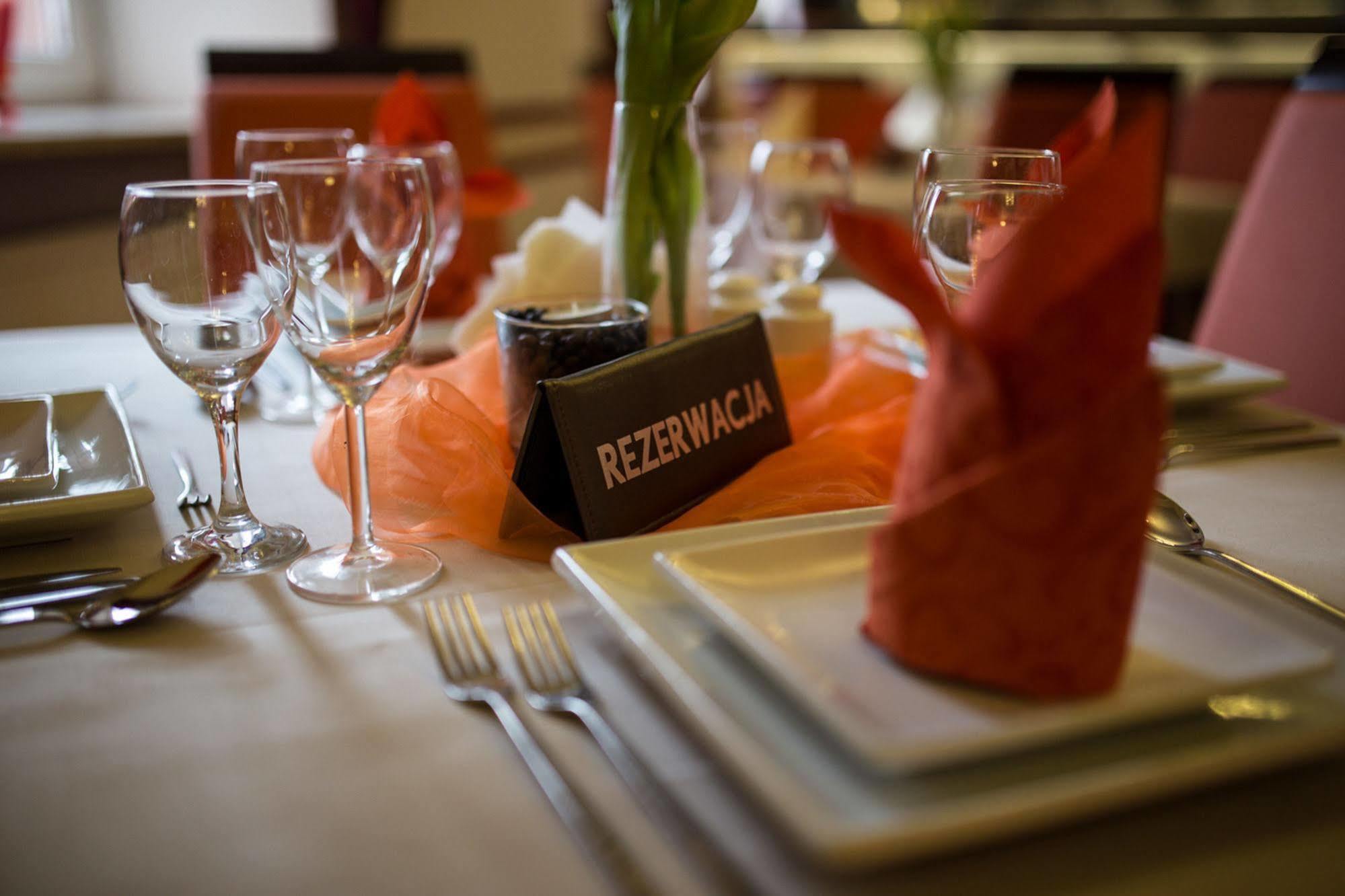 Aiden By Best Western Lodz Bagian luar foto